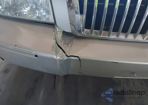 2010 Mercury Grand Marquis Ls (Fleet Only) from USA, damaged, VIN 2MEBM7FV3AX626037